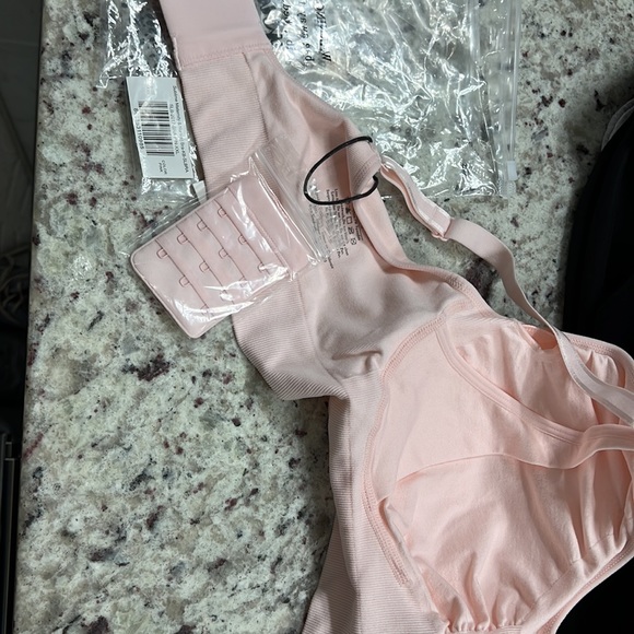 Kindred Bravely• Sublime® Hands-Free Pumping & Nursing Bra XXL - Picture 2 of 5